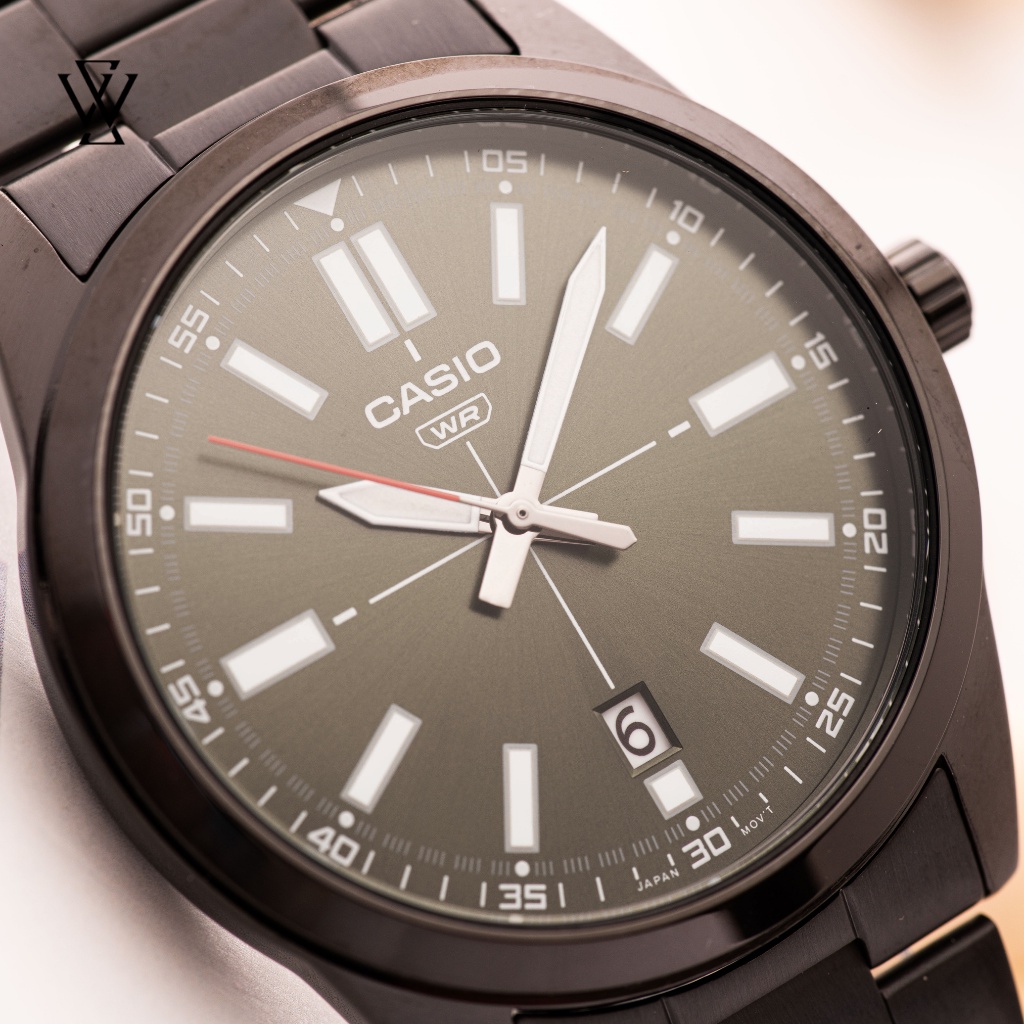 Đồng Hồ Quartz Nam Casio WATCHSTORE MTP-VD02B-3EUDF Thiết Kế Kính Khoáng 41mm, Dây Kim Loại, Vỏ Thép Không Gỉ