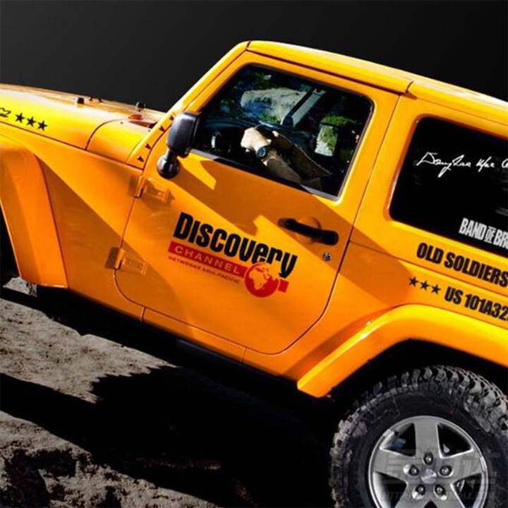 Sản phẩm Decal 3D Chữ Discovery Dán Xe Hơi, Ô Tô - Mã A50201