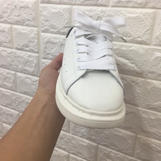 Sneaker mcqueen trắng