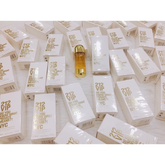 Nước hoa nữ 212 VIP 30ml