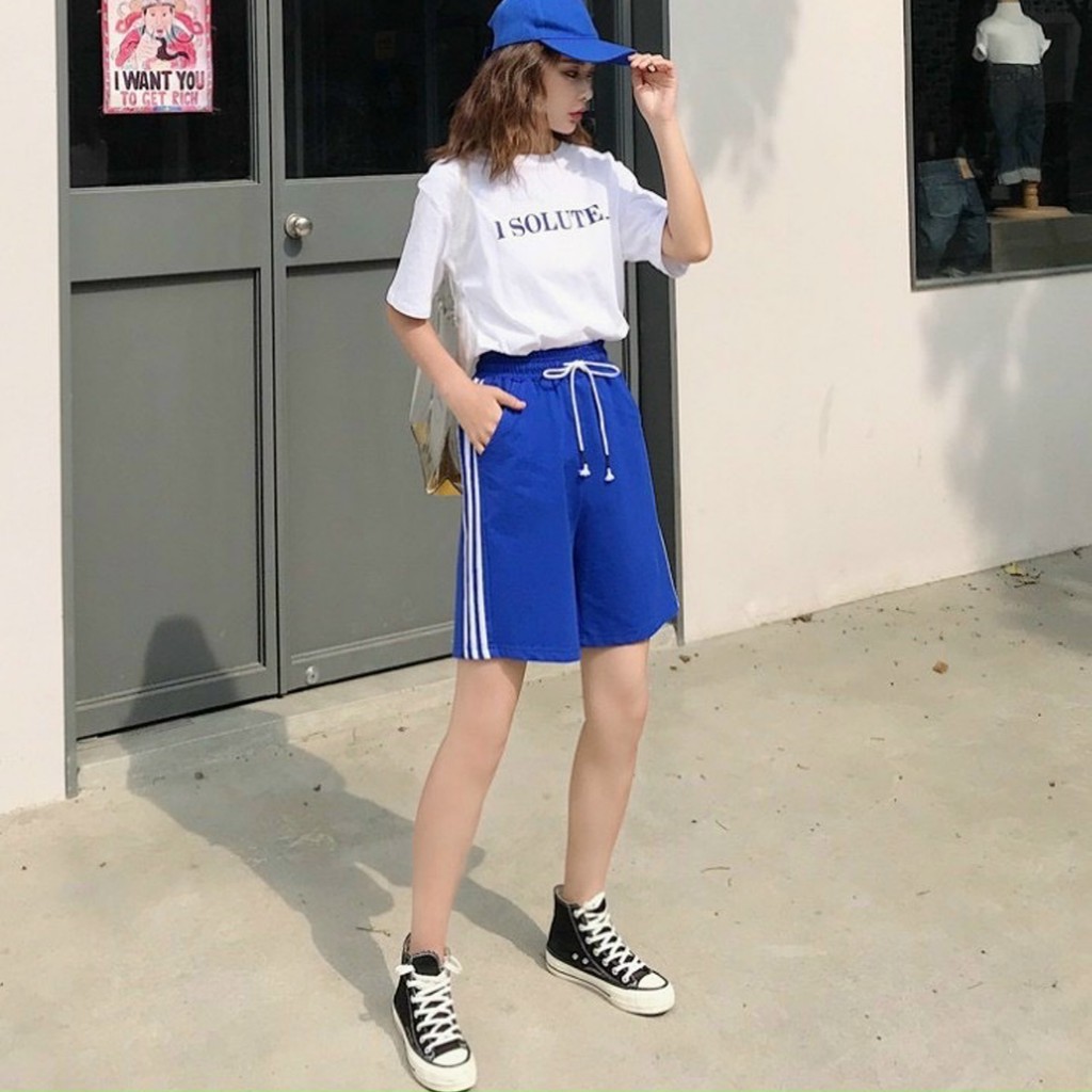 Quần Đùi Kẻ Sọc Unisex / Quần Short Nữ Dáng Rộng 4 Màu | BigBuy360 - bigbuy360.vn