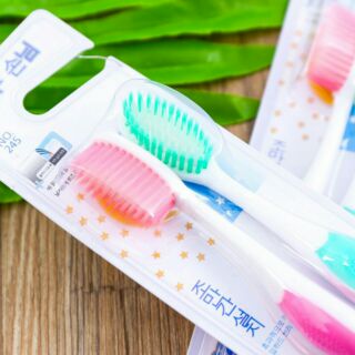 Bộ 2 bàn chải đánh răng
