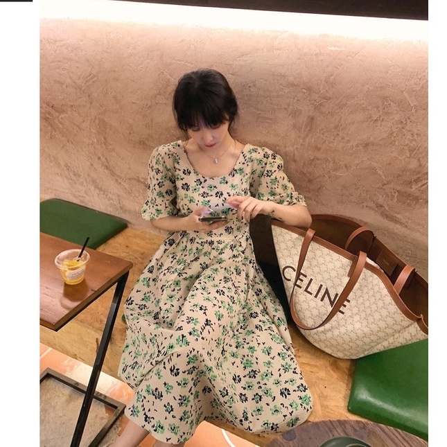 [CÓ SẴN] Váy hoa nhí cổ vuông màu cổ điển 🎀 nơ sau cổ 🎀 dáng dài siêu xinh | BigBuy360 - bigbuy360.vn