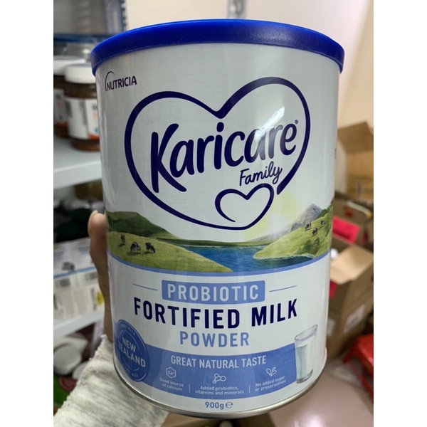 Sữa Karicare Family úc 900gr date t4/2022