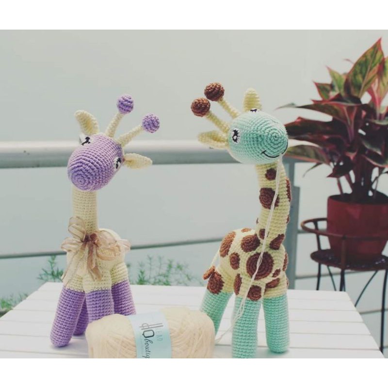 Thú nhồi bông hình chú hươu cao cổ handmade (Order)