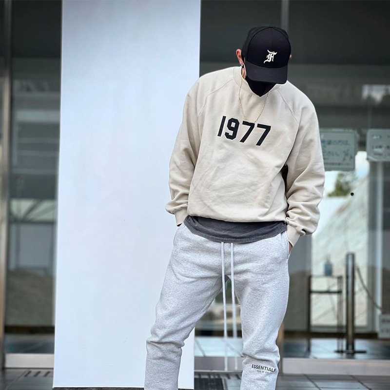 Áo SWEATER Nỉ Cổ Tròn 1977 Phong Cách UNISEX Fom Rộng, Lịch Sự, Thoải Mái Thấm Hút Mồ Hôi Mùa Đông 2022