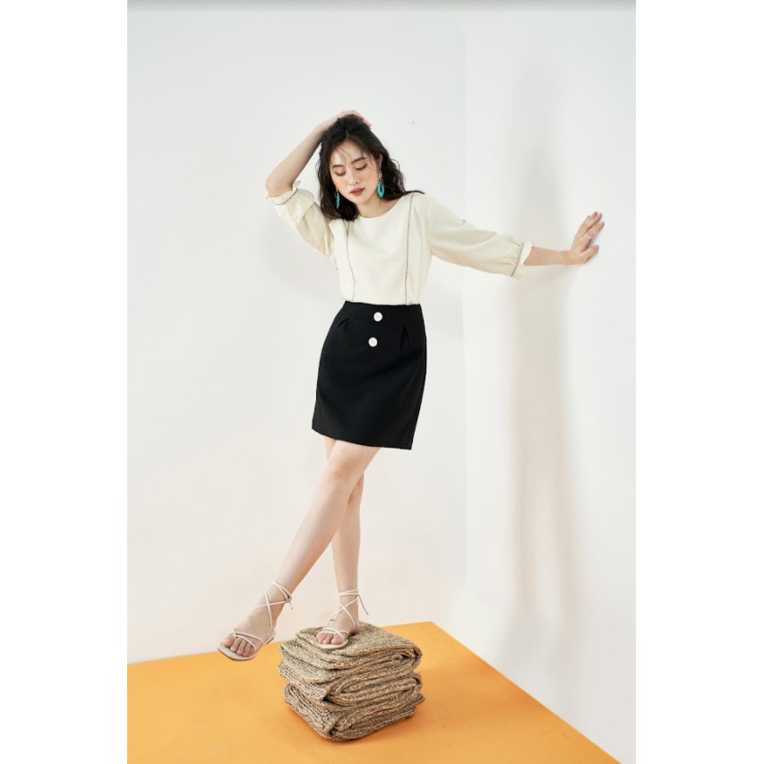 Chân váy mini basic 2 khuy đen 1CV1046 ADORE DRESS | BigBuy360 - bigbuy360.vn