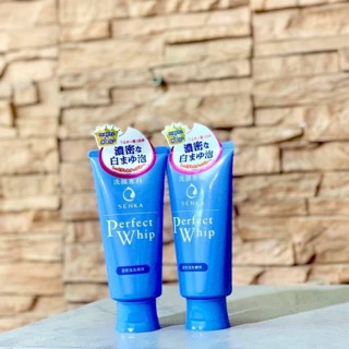 Sữa rửa mặt perfect whip senka xanh