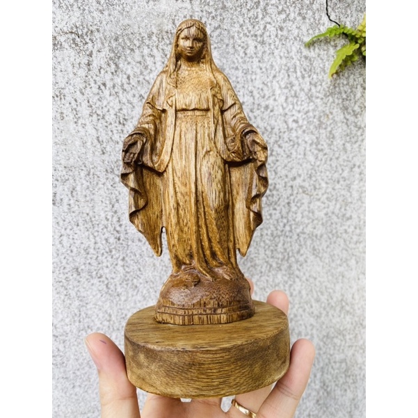 Tượng Đức Mẹ Maria Trầm Tốc Vườn