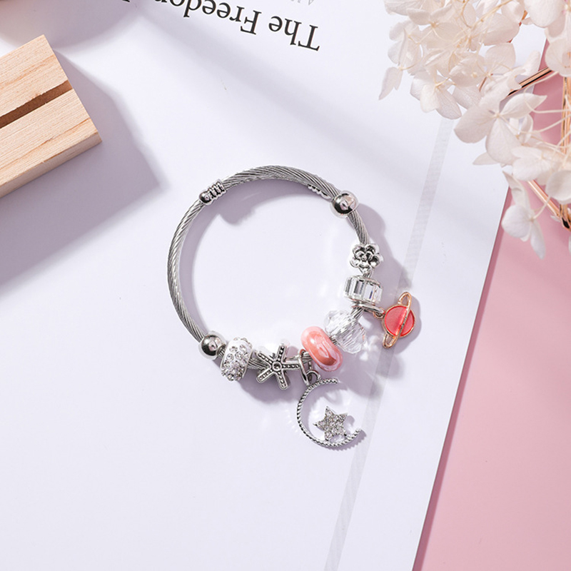 Vòng Tay Đính Hạt Hình Ngôi Sao / Mặt Trăng Jp5