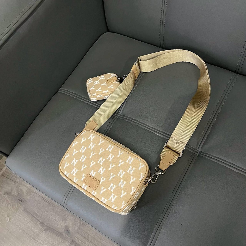 ✅  Túi MLB Monogram Jacquard Mini Crossbody Bag New York Yankees - Beige  | SL CÒN ÍT