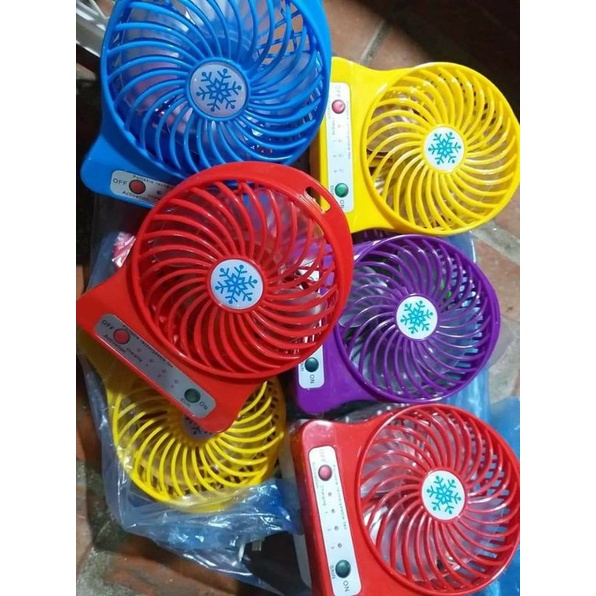 Quạt mini sạc  có đèn
