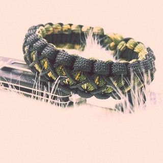 Vòng tay paracord - cobra