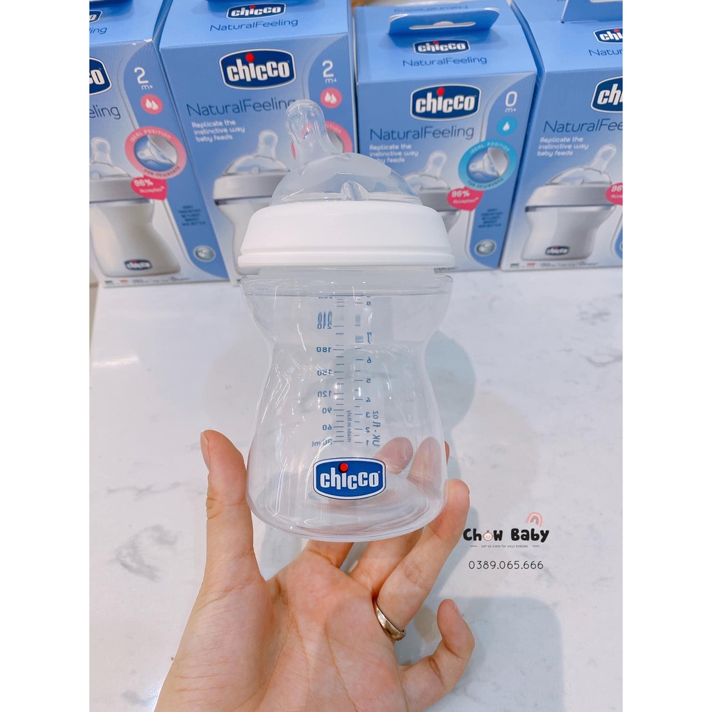 Bình sữa núm nghiêng Pisa Natural Feeling Chicco