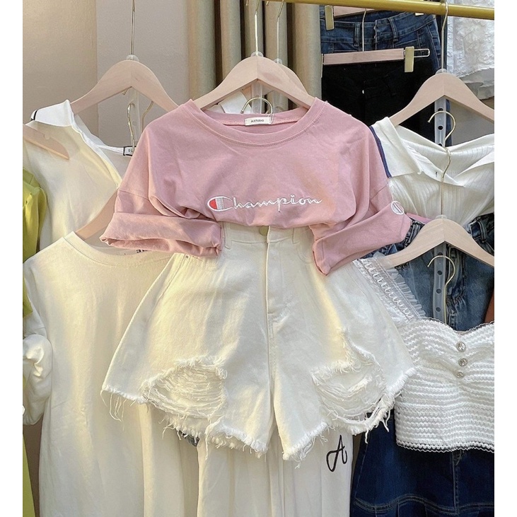 Áo phông tay lỡ chữ champi form rộng