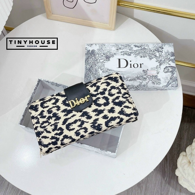 Túi đựng card/ Ví cầm tay nữ DiR da beo / Hoạ tiết 3 ngăn xinh tiện lợi khoá bật nhiều mẫu siêu xinh Tiny house