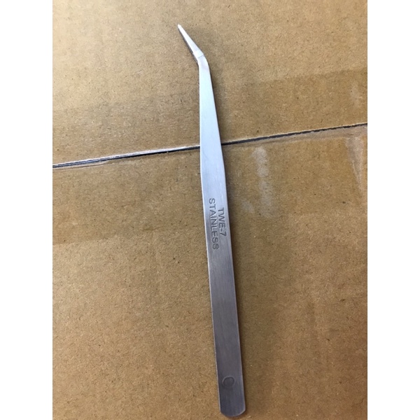 Nhíp gắp chỉ cong