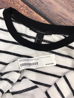 Áo thun sọc F21