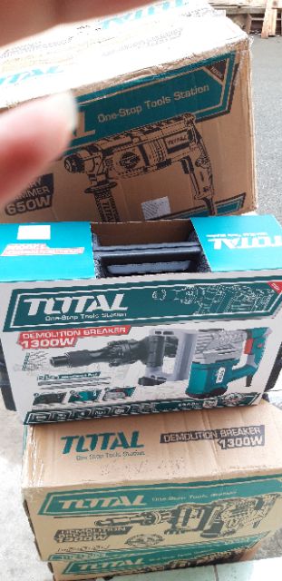 MÁY ĐỤC BÊ TÔNG CHUYÊN DÙNG 1300W TOTAL
MODEL: TH213006