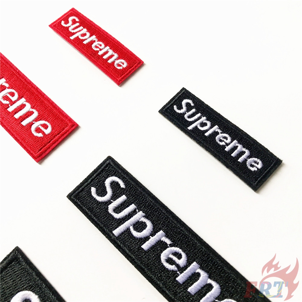 1 Huy Hiệu Thêu Chữ Supreme 2.4.2