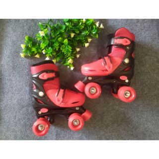 Giày patin 4 bánh ngang