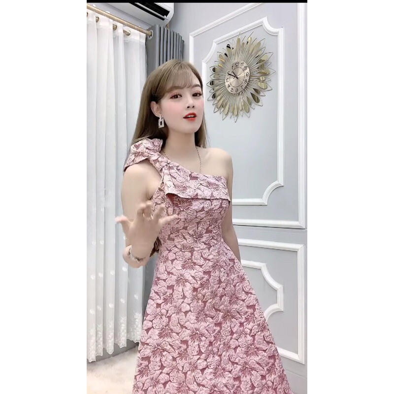 Đầm dự tiệc gấm lệch vai phối bèo siêu yêu TRIPBLE T DRESS - size M/L -MS230V