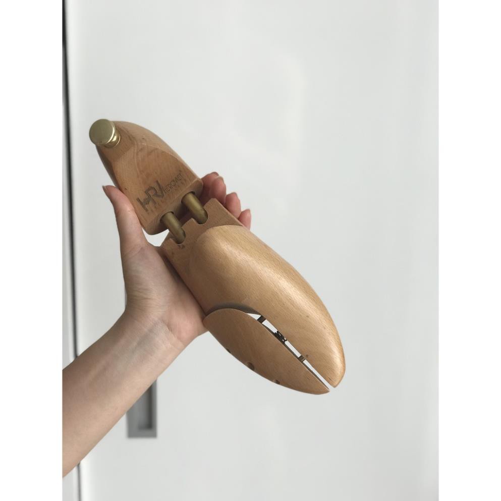 Shoe tree gỗ tuyết tùng, cây giữ form giày gỗ cao cấp bn1