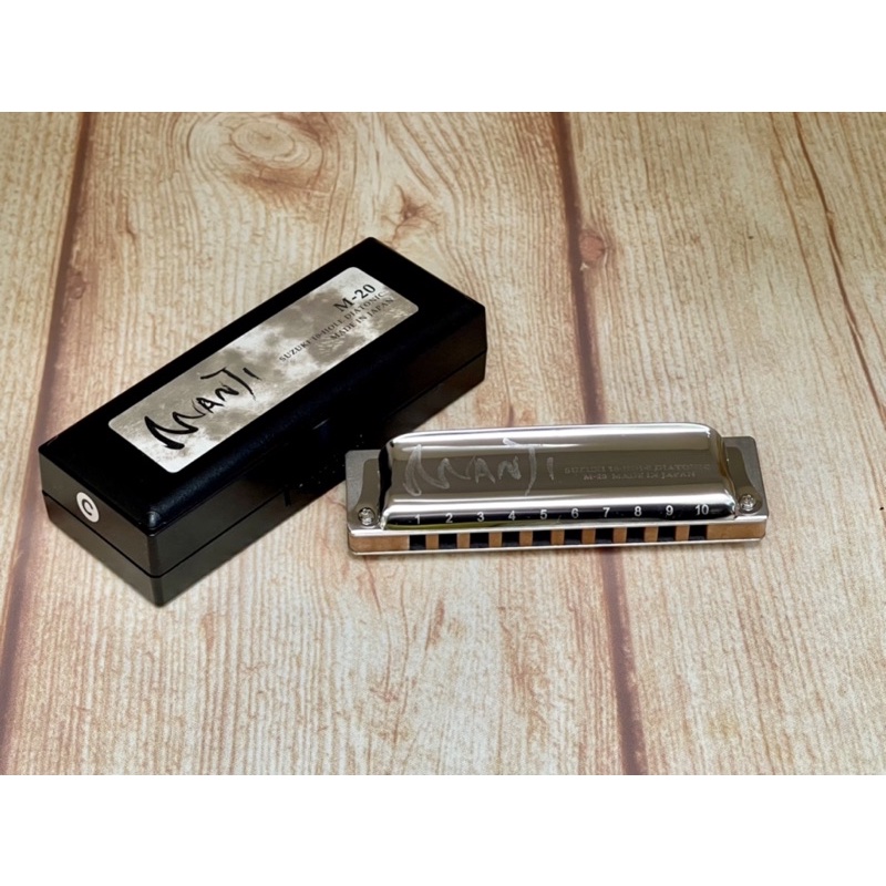 Kèn harmonica 10 lỗ Suzuki Manji M-20