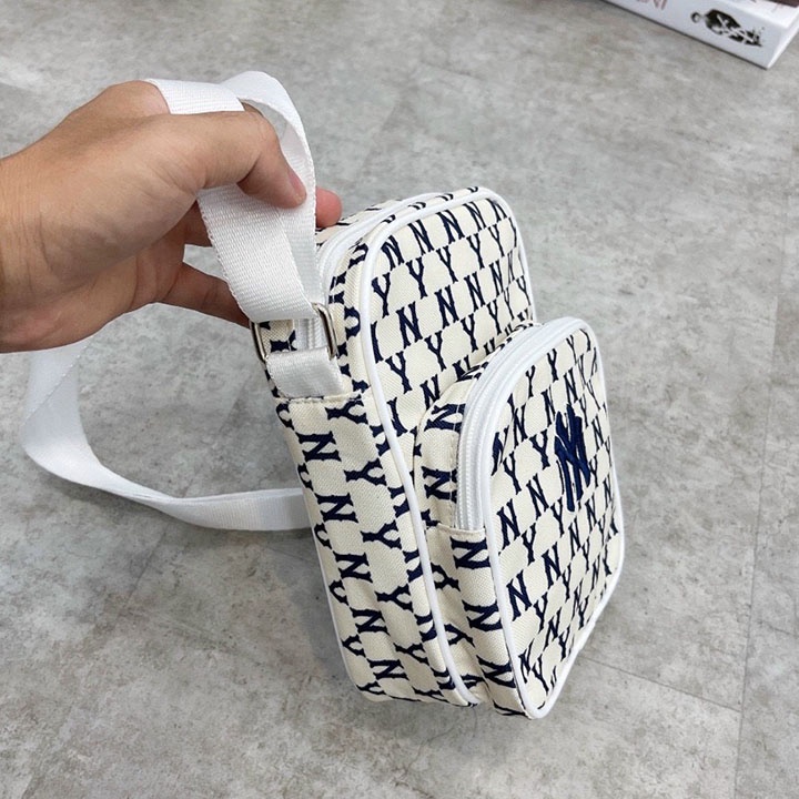 Túi Đeo Vai NY Monogram, Phong Cách Hàn Quốc, Không Gian Túi Rộng Rãi, Thiết Năng Động Trẻ Trung