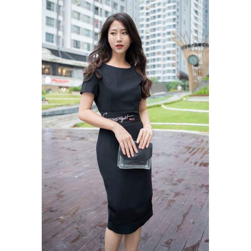 Đầm elise size  XL