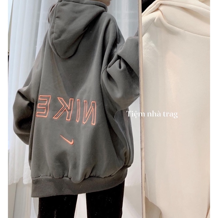 hoodie thêu logo cả trước và sau chất nỉ bông(dài 68cm) | BigBuy360 - bigbuy360.vn
