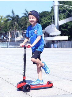 Xe Trượt Scooter Có Đèn Led Khung Sắt