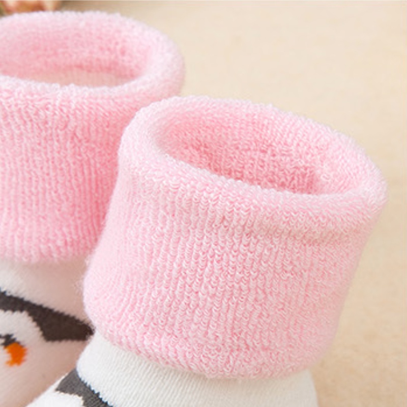 Vớ  cotton dày dặn giữ nhiệt họa tiết hoạt hình cho bé 0-4 tuổi