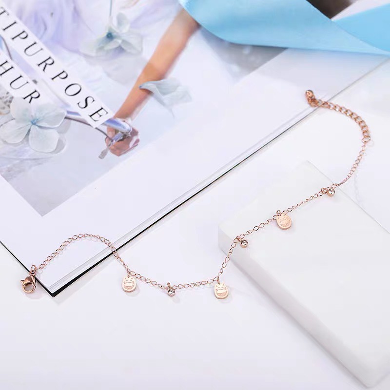 Lắc chân titan không đen không rỉ mèo may mắn | BigBuy360 - bigbuy360.vn