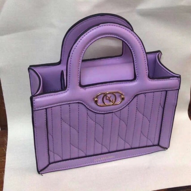 𝐓𝐮́𝐢 𝐋𝐲𝐧 GRANVILLE HANDBAG