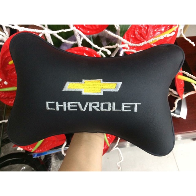 Bộ 2 gối tựa đầu in logo Chevrolet cho ô tô