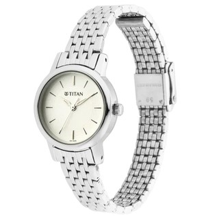 Đồng hồ Nữ Titan 2593SM04