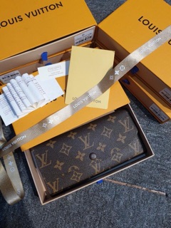 Ví Lv full box