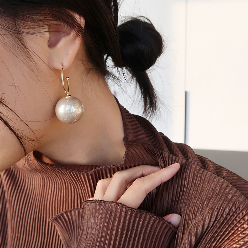 Khuyên tai nữ đính ngọc trai thời trang Hàn Quốc