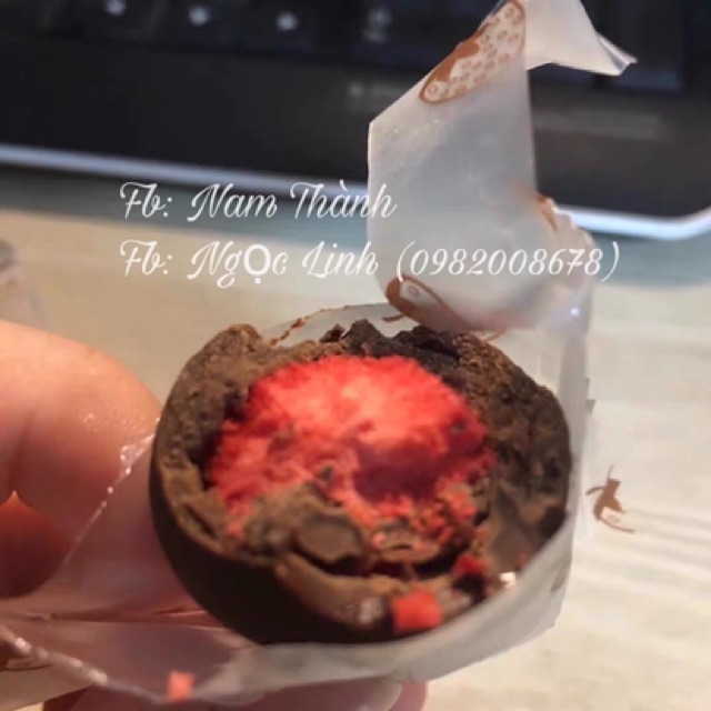 Socola bọc dâu tây sấy
