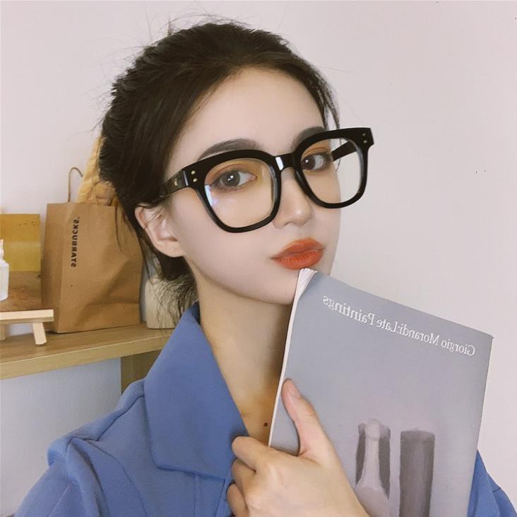 Kính mát nữ nam râm đen chống nắng, mắt kính thời trang du lịch đi biển K018 pishop6666 | BigBuy360 - bigbuy360.vn