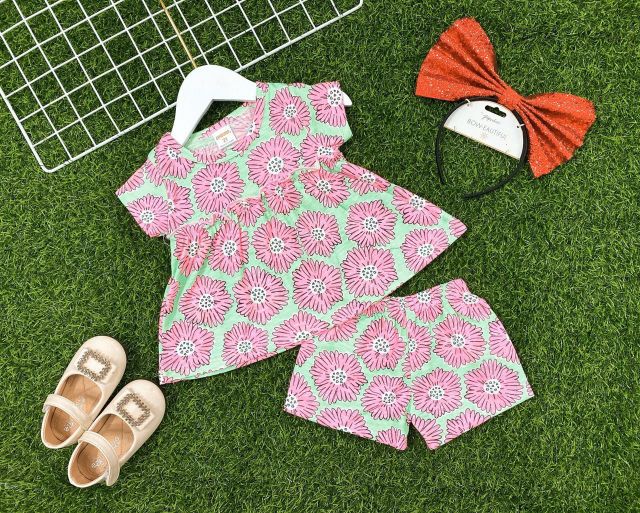 Bộ thun coton xuất dư tay ngắn quần đùi cho bé gái 072