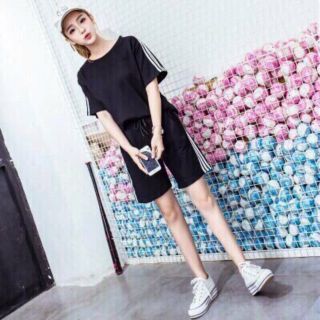 Set đồ bộ thể thao nam nữ