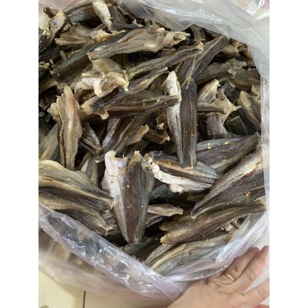 1kg khô cá lóc cửng nguyên con phơi 4 nắng