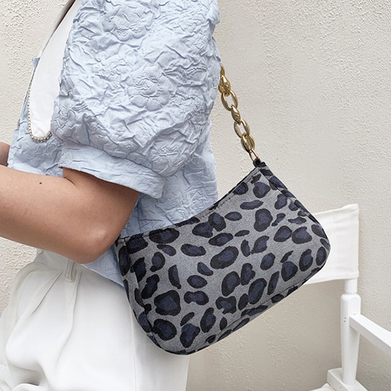 Túi Xách Vải Canvas Họa Tiết Da Báo Ngựa Vằn Phối Dây Xích Thời Trang Cá Tính Cho Nữ