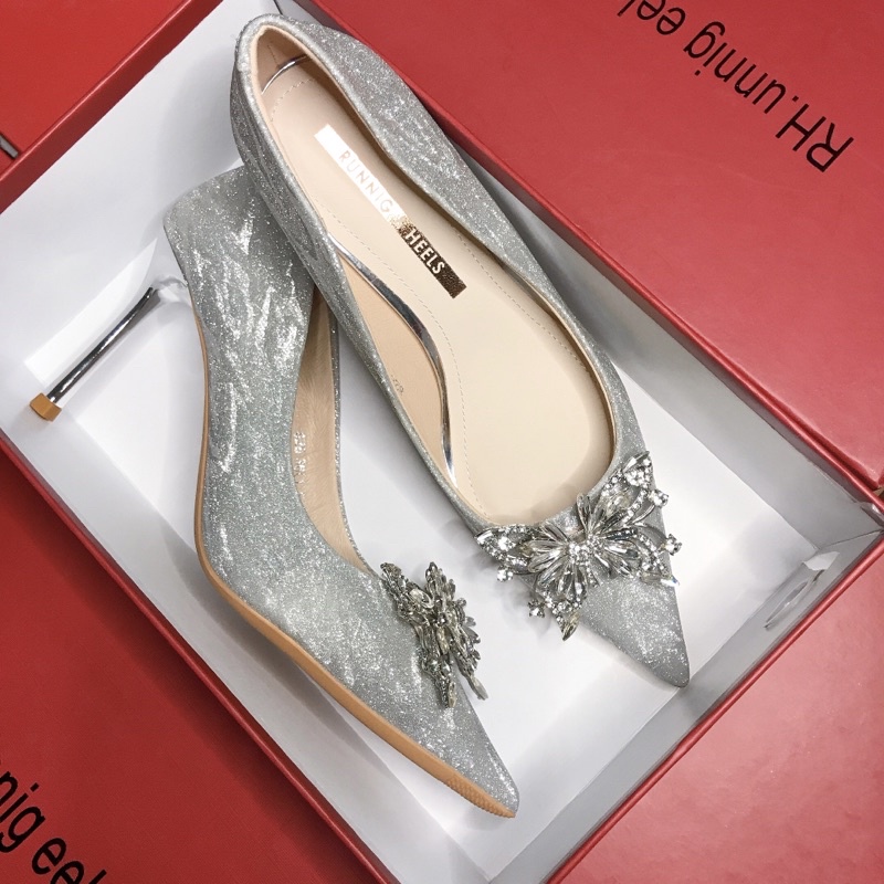Giày cao gót 8p bọc lụa nhũ đính đá nơ siêu hot hit Full box hàng nhập QCCC RH-828-30
