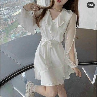 Đầm trắng tay voan cut out