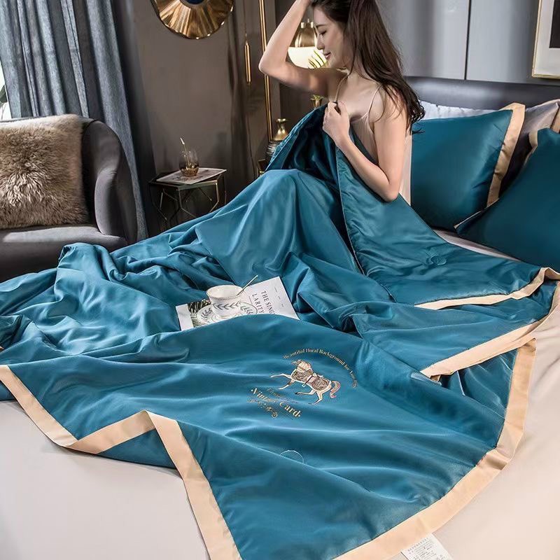 Chăn trần hè màu trơn giá rẻ