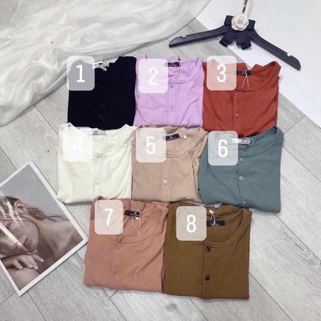 Áo tăm cúc dài tay | BigBuy360 - bigbuy360.vn