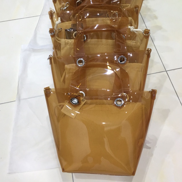 Túi nhựa trong Zara